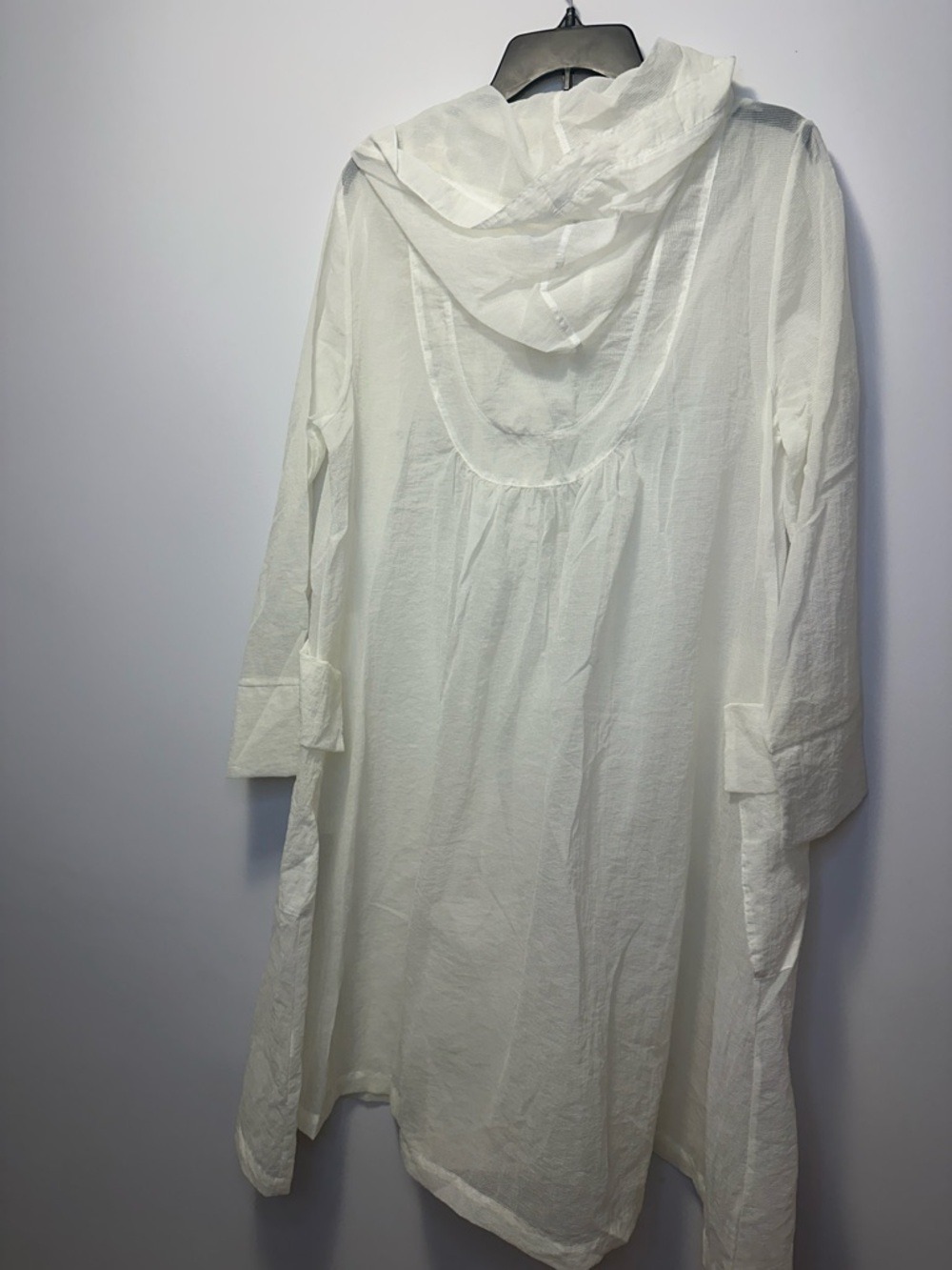 Lightweight White Hooded Button-Front Long Duster Sheet Jacket - Picture 7 of 11
